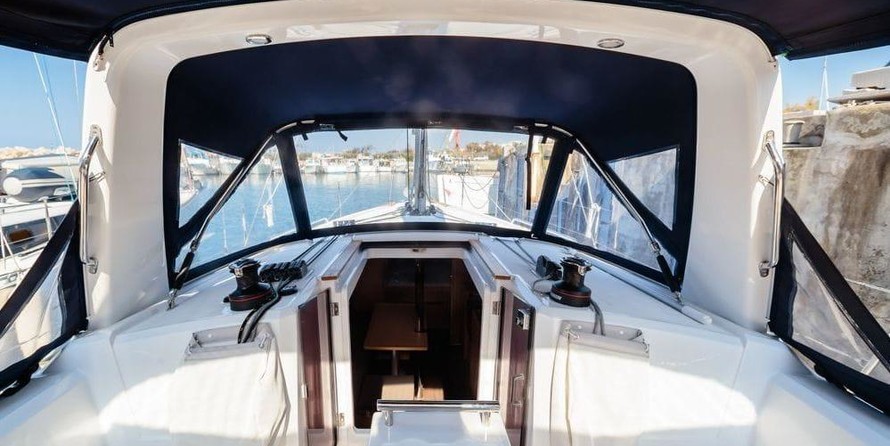 Beneteau Oceanis 35.1