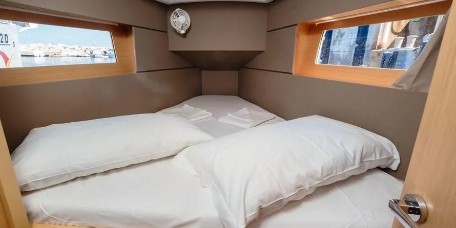 Beneteau Oceanis 35.1