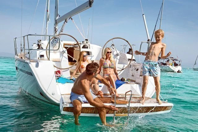 Bavaria Cruiser 41 - 3 cab.