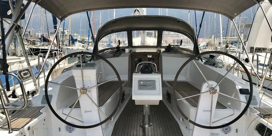 Bavaria Cruiser 41 - 3 cab.