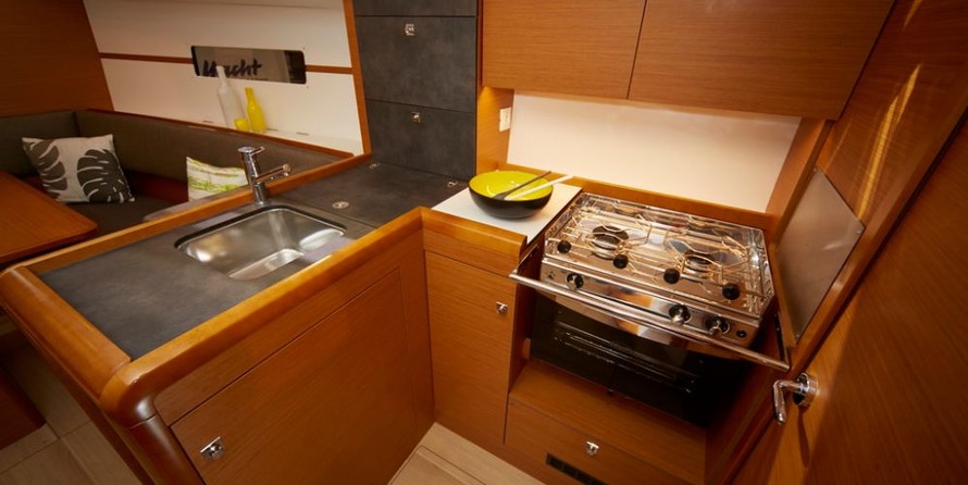 Jeanneau Sun Odyssey 349