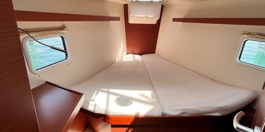 Hanse 418