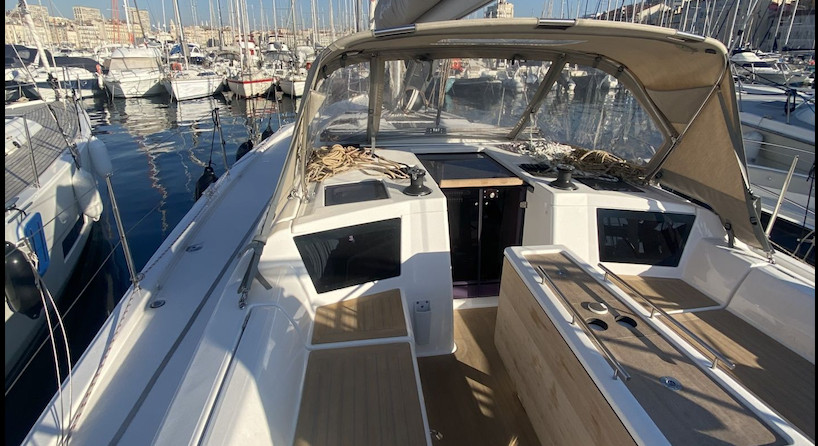 Dufour 390 GL