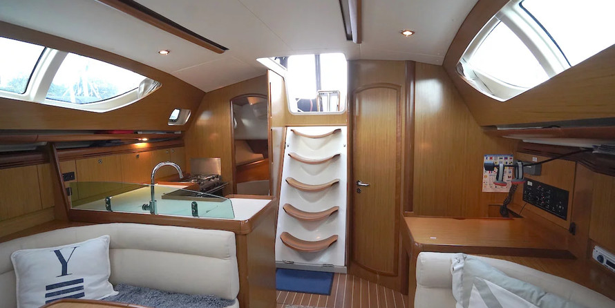 Sun Odyssey 42 DS - 2 cab.