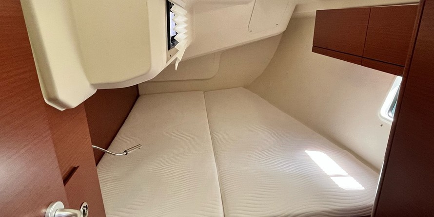 Hanse 418