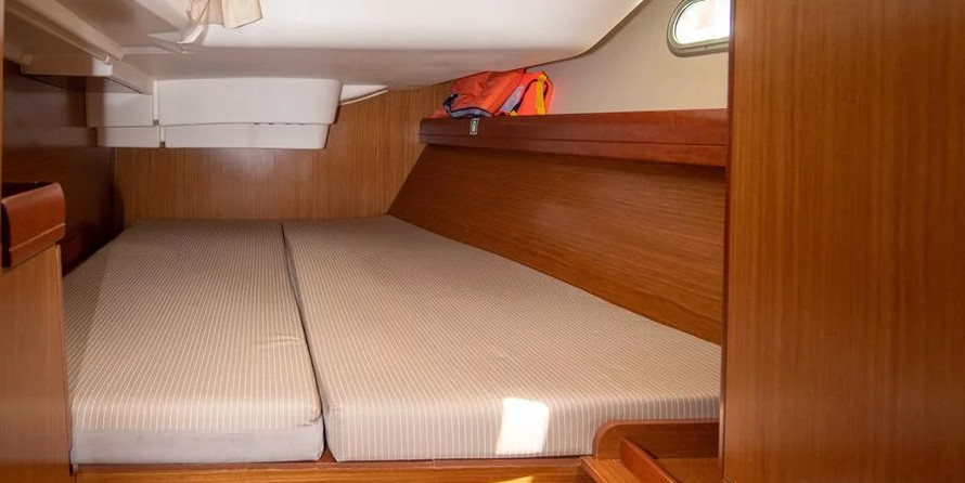 Jeanneau Sun Odyssey 42i Performance