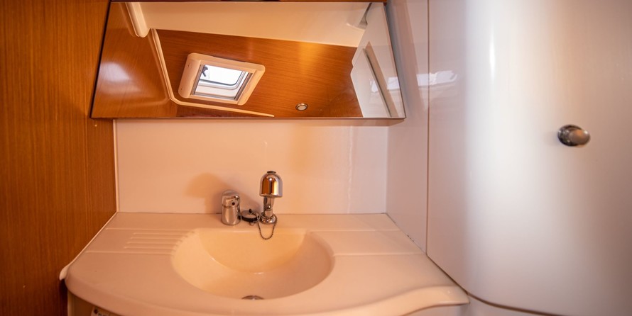 Jeanneau Sun Odyssey 42i Performance