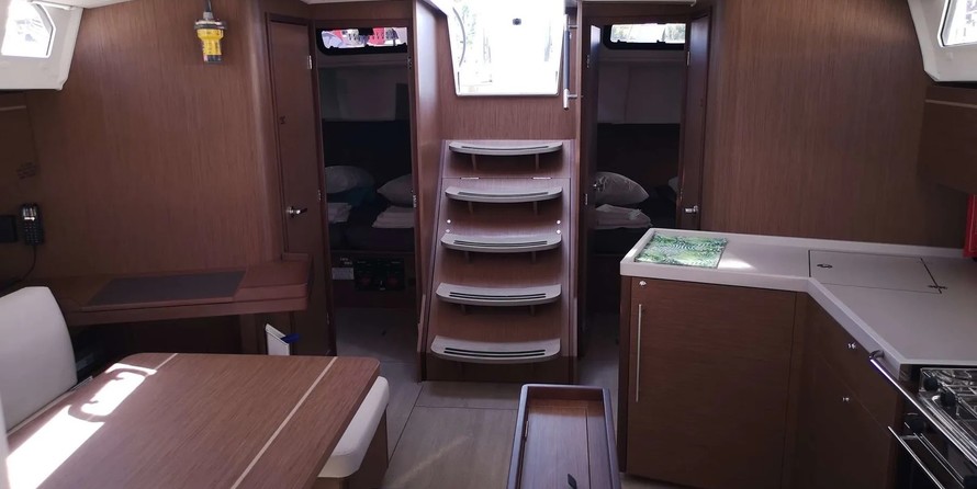 Beneteau Oceanis 46.1