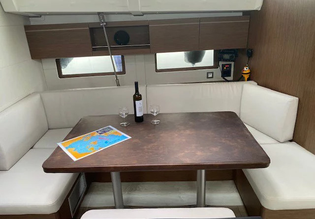 Beneteau Oceanis 46.1