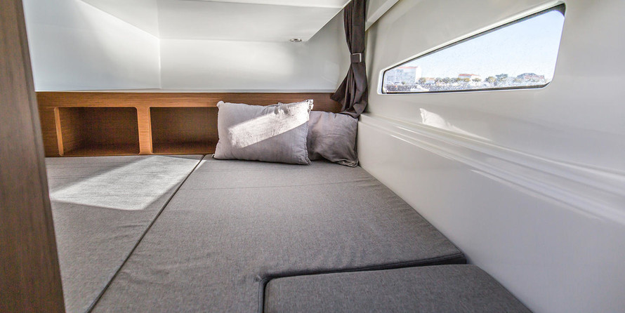 Beneteau Antares 9 OB