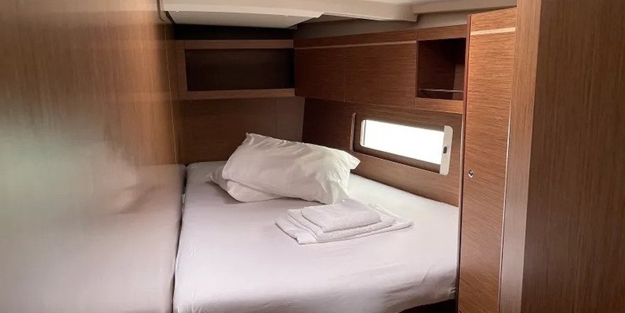 Beneteau Oceanis 46.1
