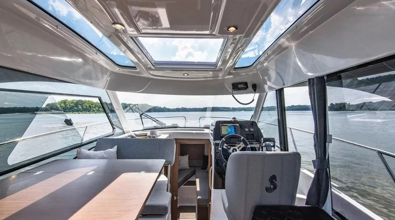 Beneteau Antares 9 OB