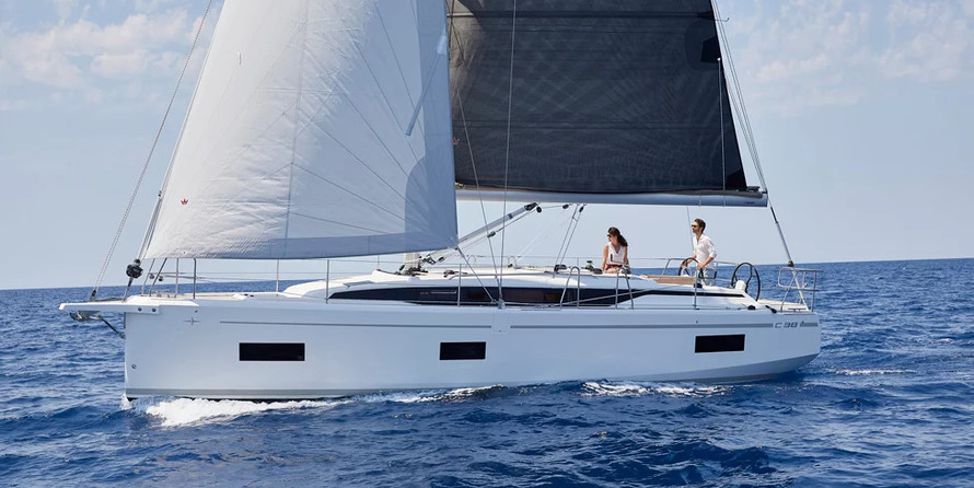 Bavaria C38