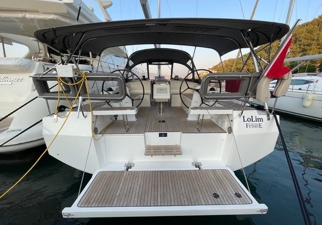 Bavaria C 42
