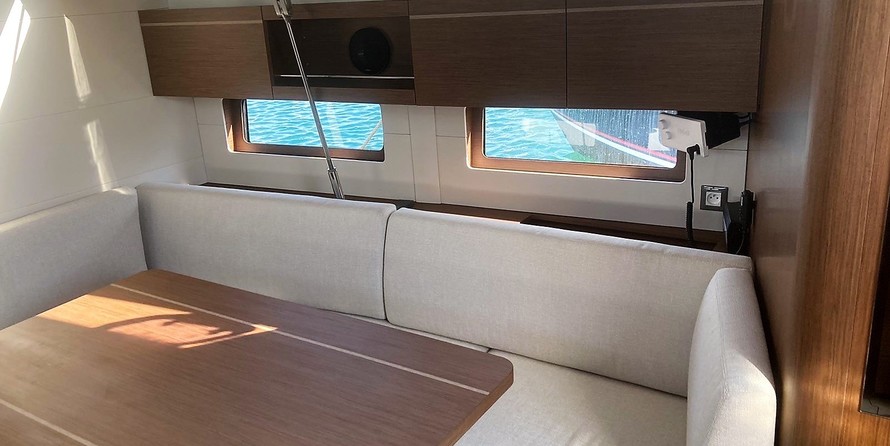 Beneteau Oceanis 46.1