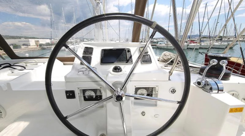 Lagoon 450 F