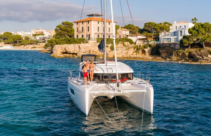 Lagoon 40