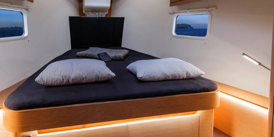 Hanse 418