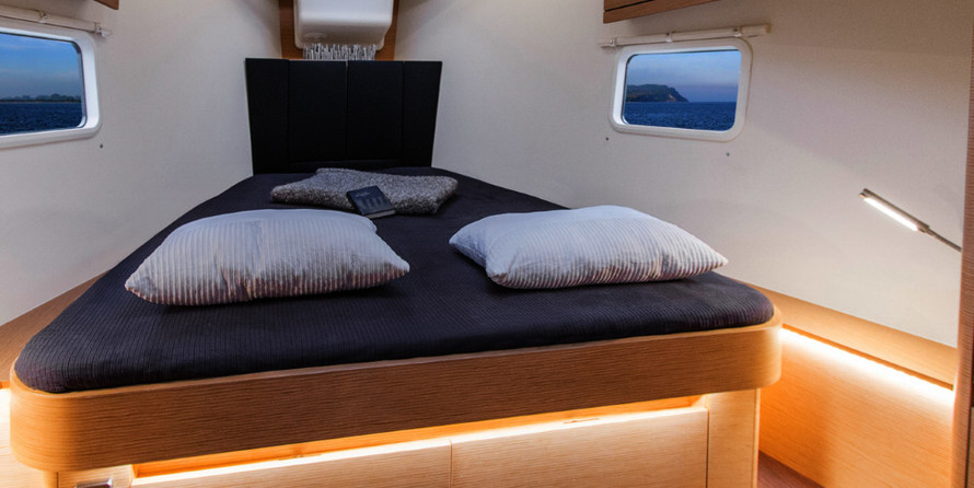 Hanse 418