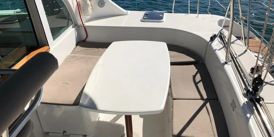 Lagoon 380 S2