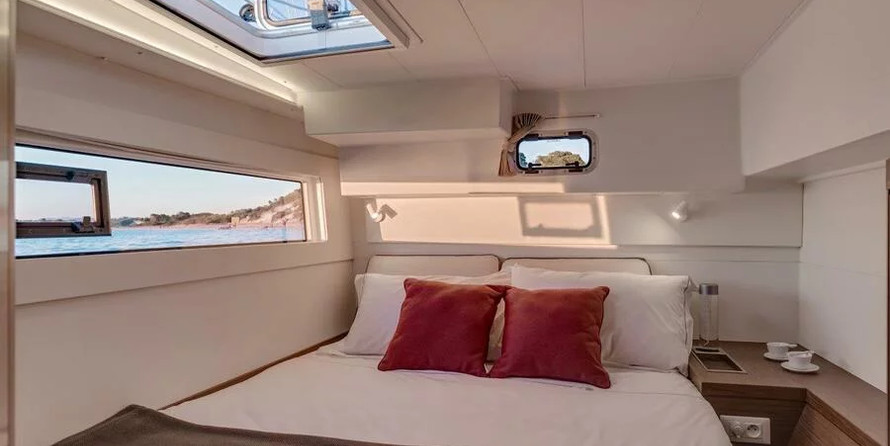 Lagoon 40 - 4 + 2 cab