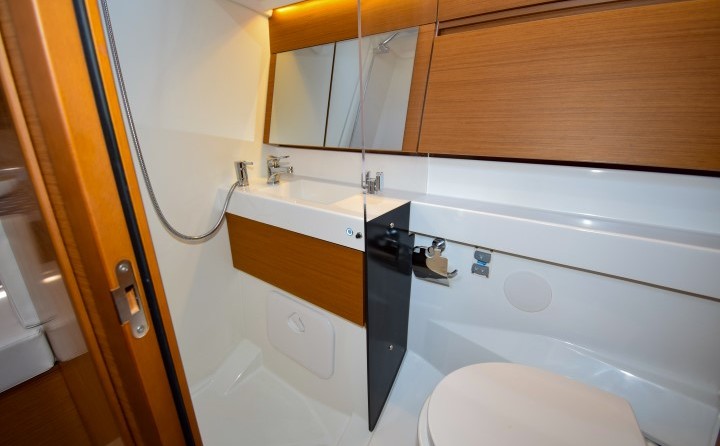 Jeanneau Sun Odyssey 410
