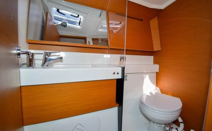 Jeanneau Sun Odyssey 410