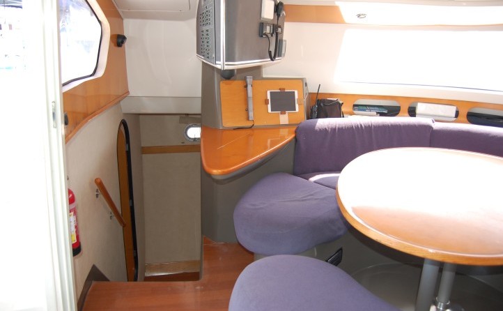 Fountaine pajot belize 43