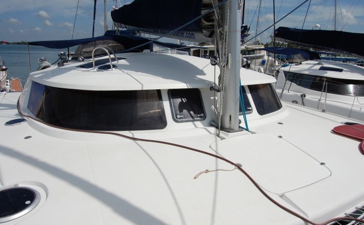 Fountaine pajot belize 43
