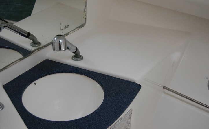 Fountaine pajot belize 43