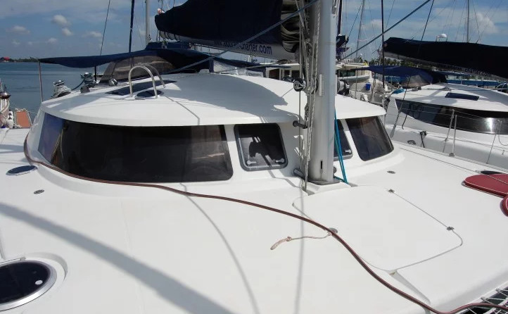 Fountaine pajot belize 43