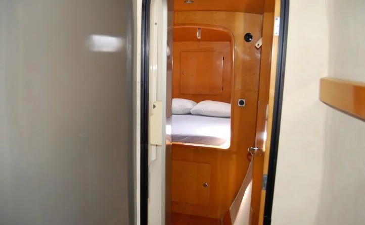 Fountaine pajot belize 43