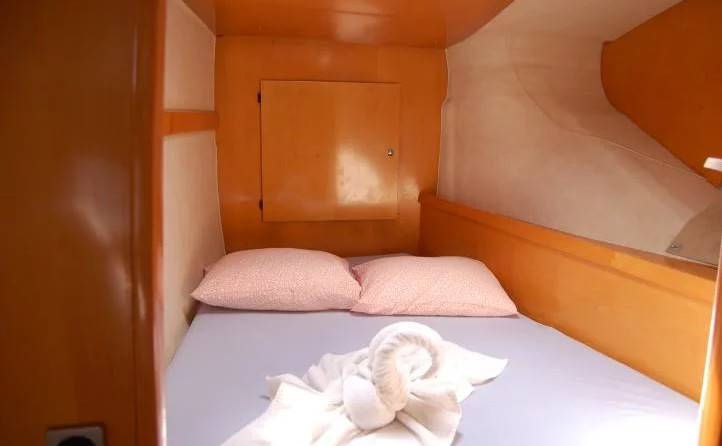 Fountaine pajot belize 43