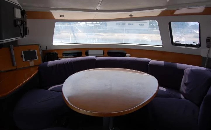 Fountaine pajot belize 43