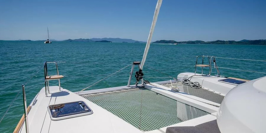 Lagoon 40 - 4 + 2 cab