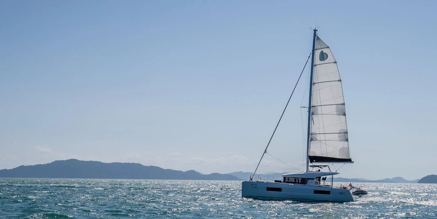 Lagoon 40 - 4 + 2 cab