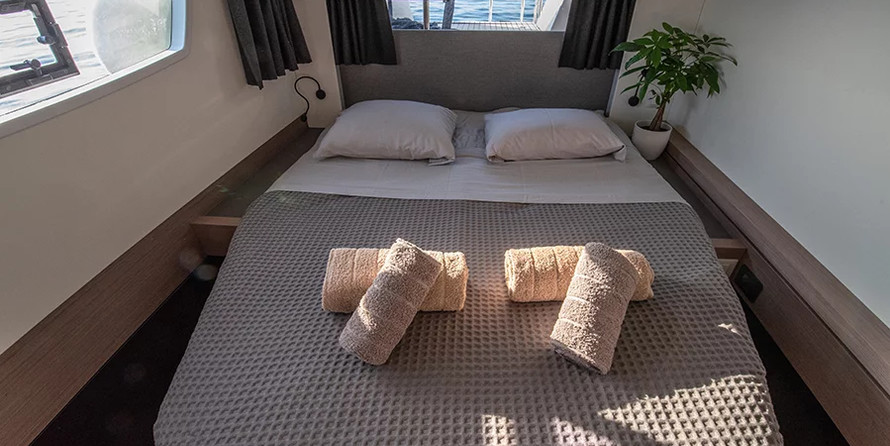 Fountaine Pajot Astrea 42