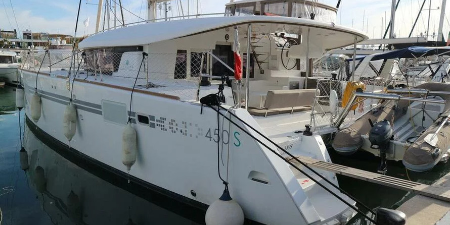 Lagoon 450 S