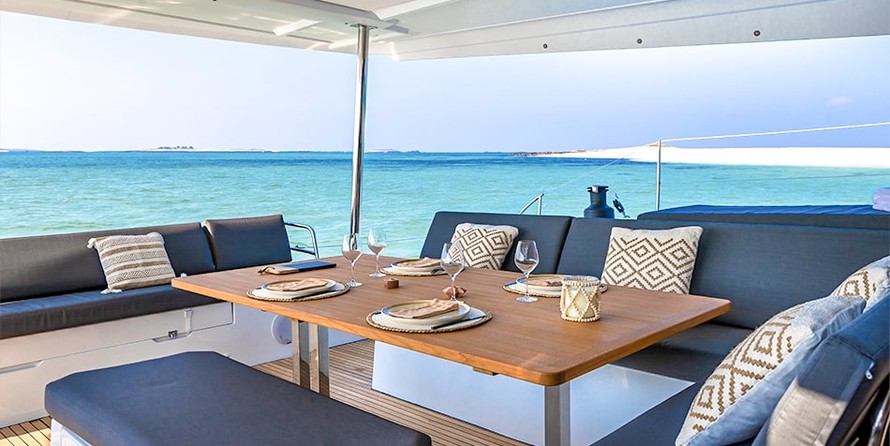 Fountaine Pajot Aura 51 ELECTRIC