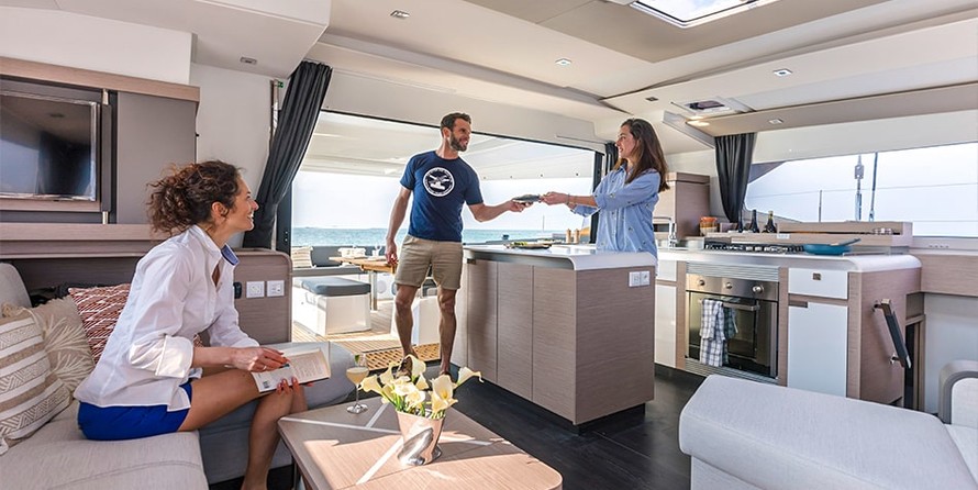 Fountaine Pajot Aura 51 ELECTRIC