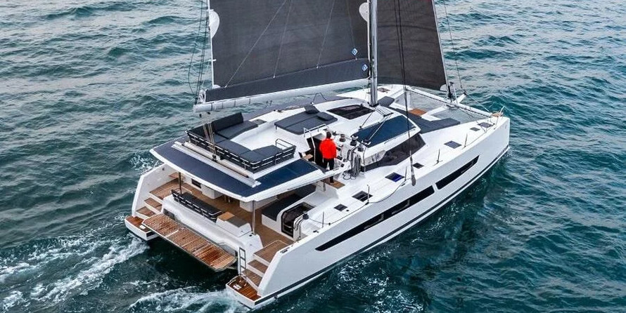 Fountaine Pajot Aura 51 ELECTRIC