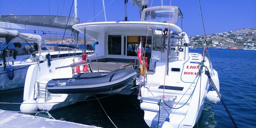 Lagoon 39