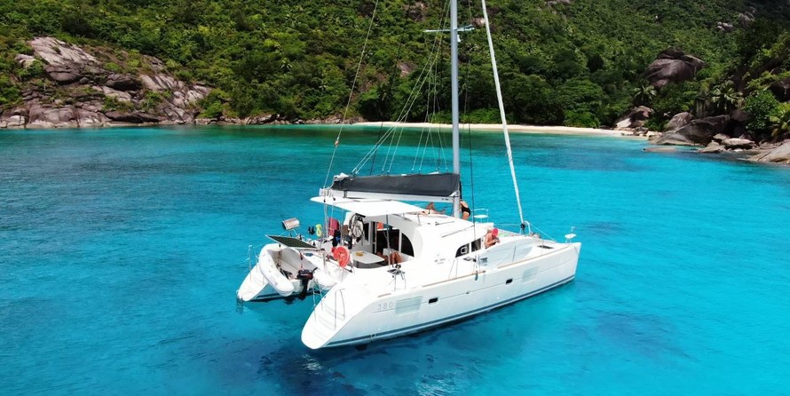 Lagoon 380 S2