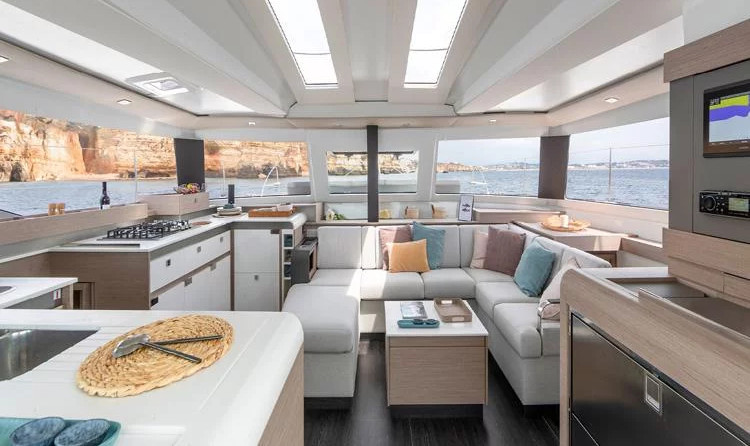 Fountaine Pajot Elba 45