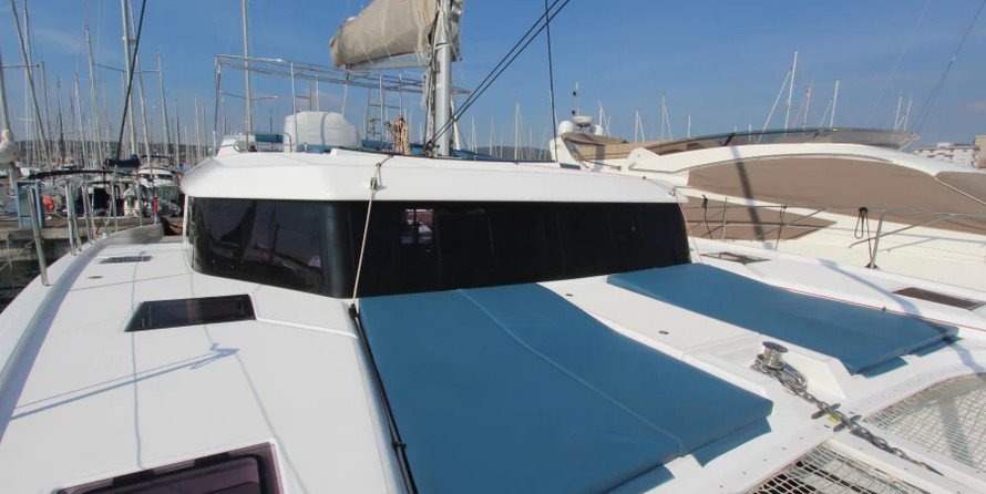 Dufour 48 Catamaran