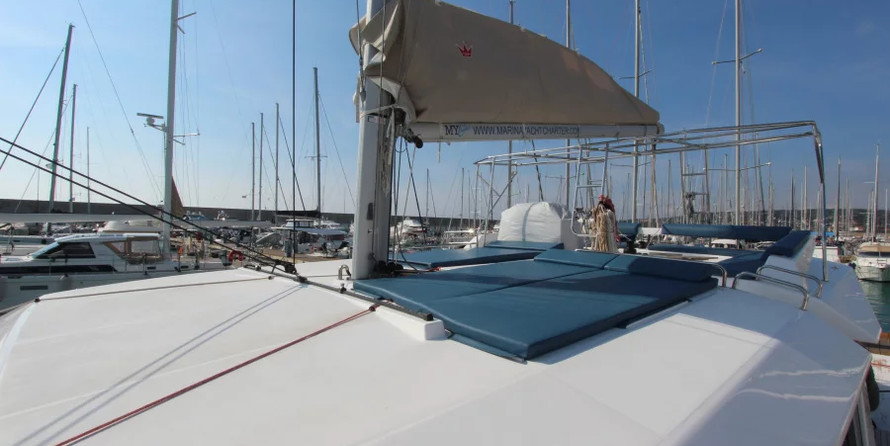 Dufour 48 Catamaran