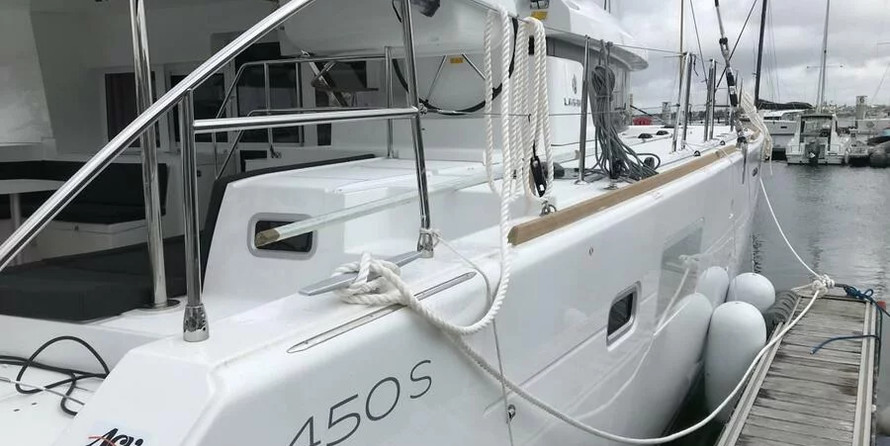 Lagoon 450 S