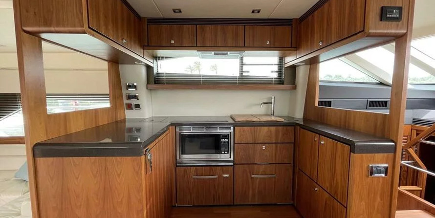 Fairline 58 Squadron