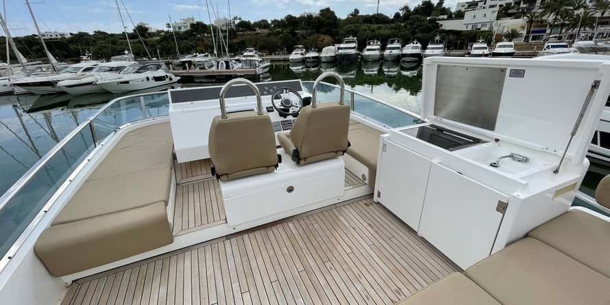 Fairline 58 Squadron