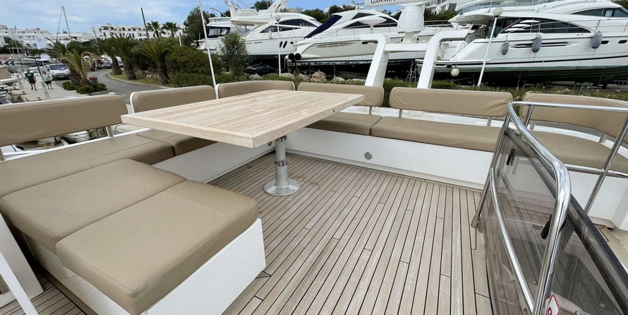 Fairline 58 Squadron